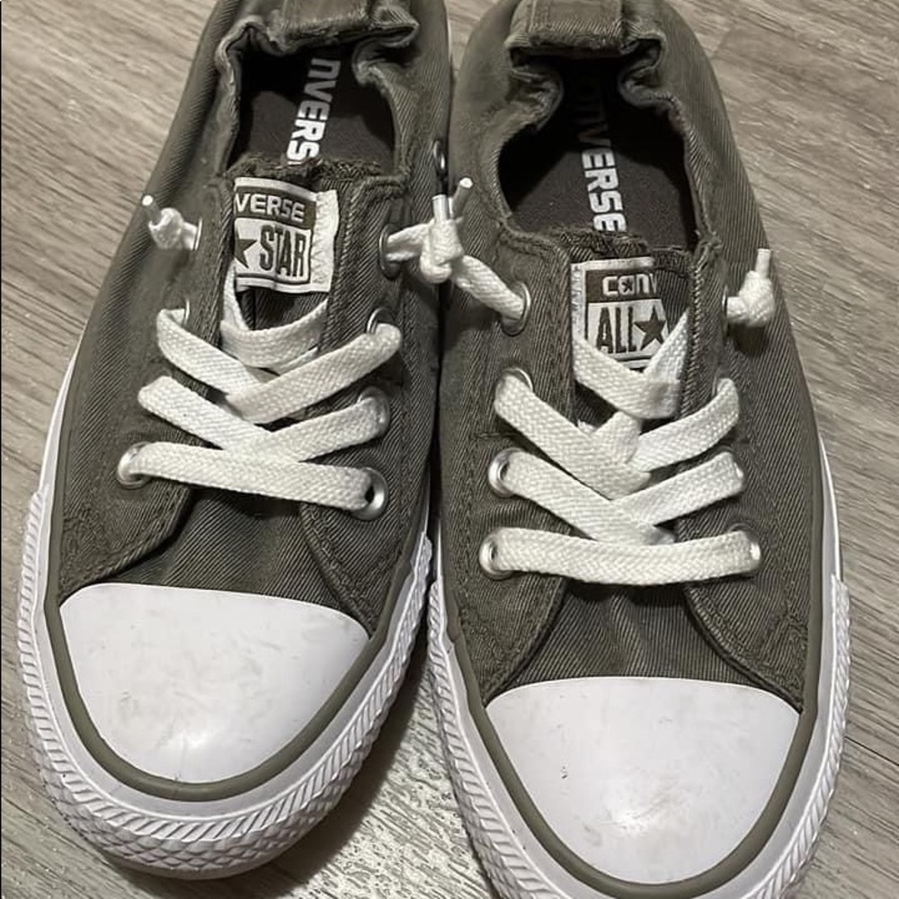 Shoreline converse greenish graying color size 6.5
